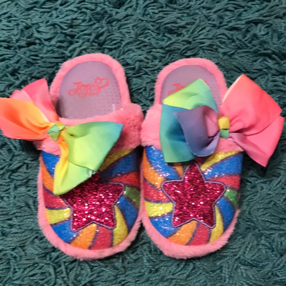 Jojo Siwa slippers